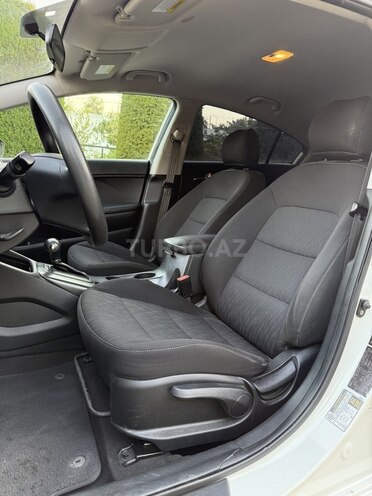 Kia Forte-6