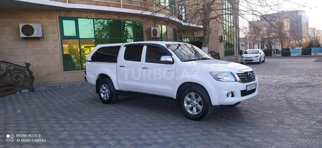 Toyota Hilux 2012, 288,250 km - 2.5 л - Bakı