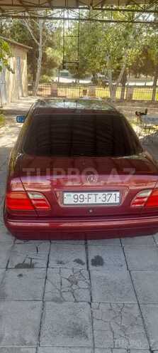 Mercedes E 200 1999, 338,552 km - 2.0 l - Hacıqabul