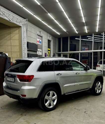 Jeep Grand Cherokee 2011, 255,000 km - 3.6 л - Bakı