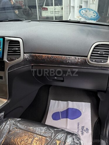 Jeep Grand Cherokee 2011, 255,000 km - 3.6 л - Bakı