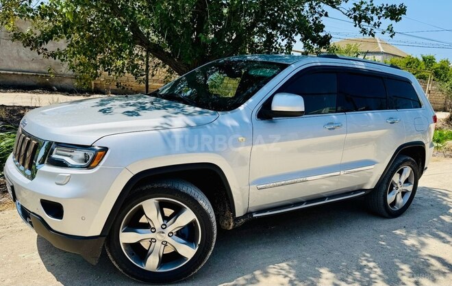 Jeep Grand Cherokee 2011, 255,000 km - 3.6 л - Bakı