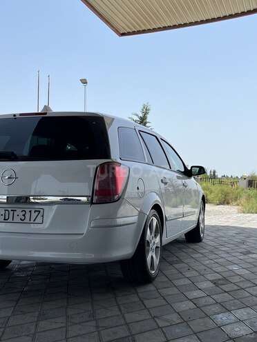 Opel Astra 2007, 295,000 km - 1.4 l - Bakı
