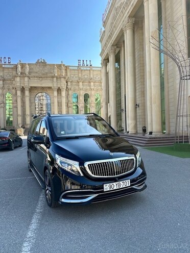 Mercedes V 220 2018, 135,000 km - 2.2 l - Bakı