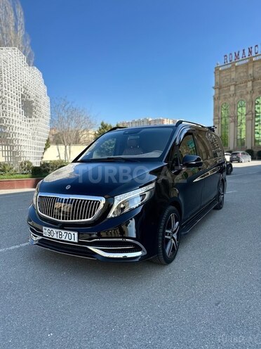 Mercedes V 220 2018, 135,000 km - 2.2 l - Bakı