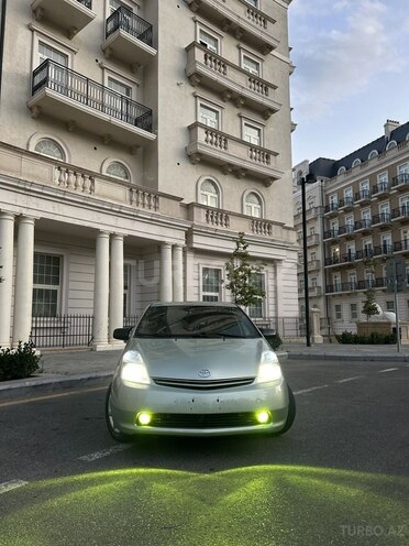Toyota Prius-1
