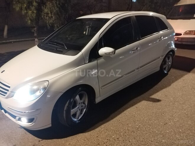 Mercedes B 170 2007, 222,000 km - 1.7 l - Bakı