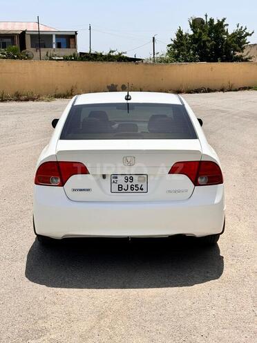Honda Civic 2008, 280,000 km - 1.3 l - Salyan