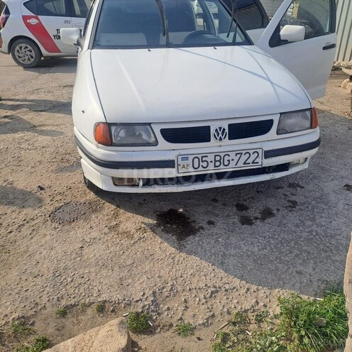 Volkswagen Polo 1995, 250,000 km - 1.6 l - Bakı
