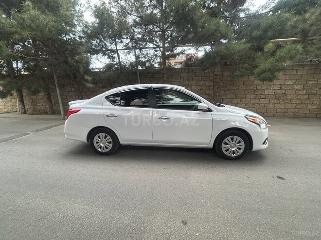 Nissan Sunny-4