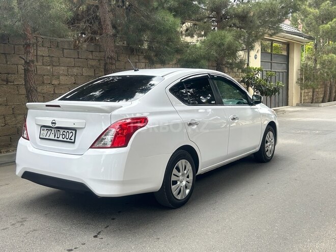 Nissan Sunny-7