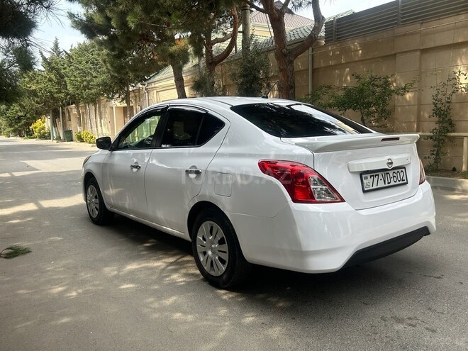 Nissan Sunny-6