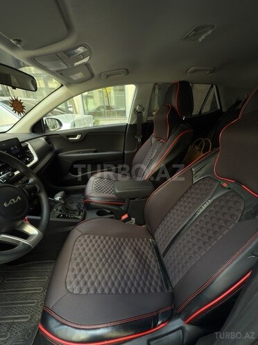 Kia Stonic-8