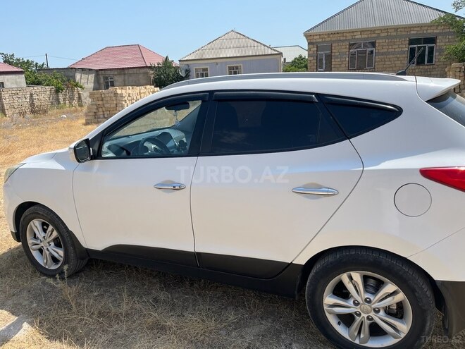 Hyundai ix35 2013, 224,000 km - 2.0 l - Bakı