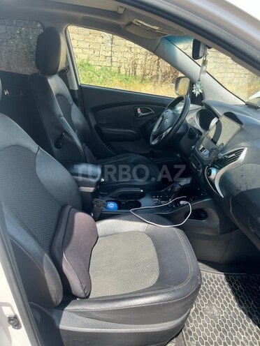 Hyundai ix35 2013, 224,000 km - 2.0 l - Bakı