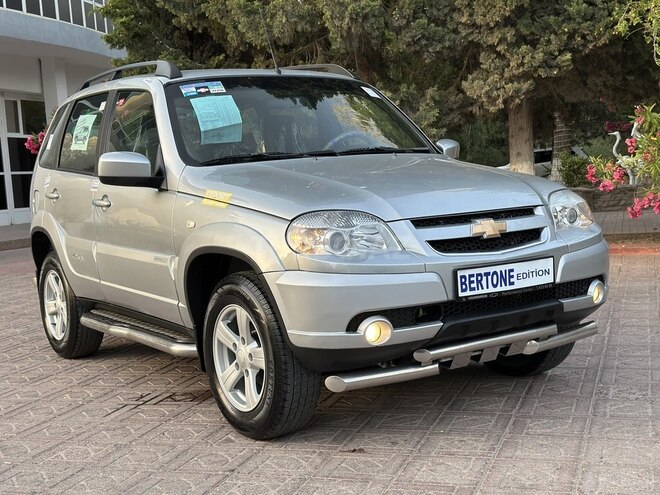 Chevrolet Niva 2016, 28,800 km - 1.7 l - Bakı