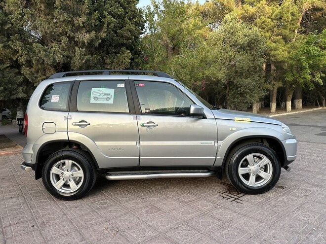 Chevrolet Niva 2016, 28,800 km - 1.7 l - Bakı