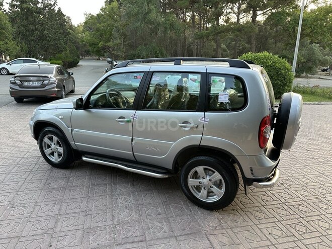 Chevrolet Niva 2016, 28,800 km - 1.7 l - Bakı