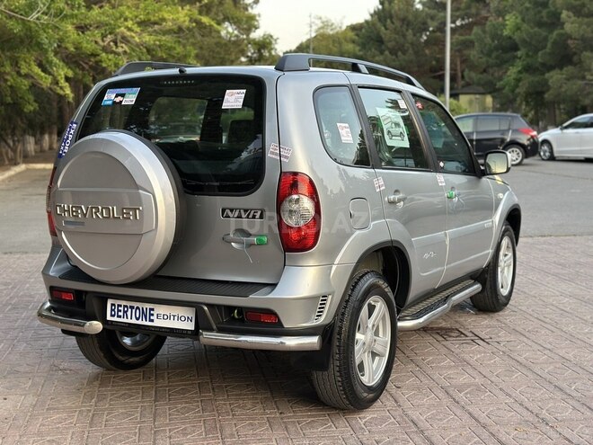 Chevrolet Niva 2016, 28,800 km - 1.7 l - Bakı