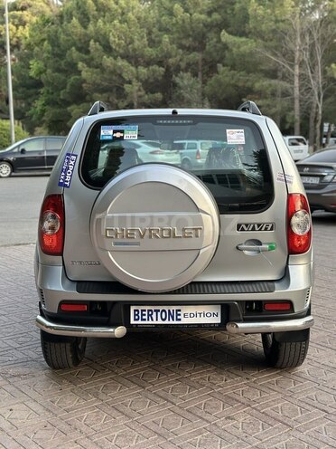 Chevrolet Niva 2016, 28,800 km - 1.7 l - Bakı