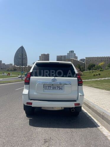 Toyota Land Cruiser Prado 2013, 234,350 km - 3.0 л - Bakı