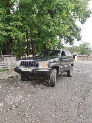 Jeep Grand Cherokee 1996, 247,000 km - 4.0 l - Qax
