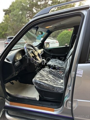 Chevrolet Niva 2016, 28,800 km - 1.7 l - Bakı