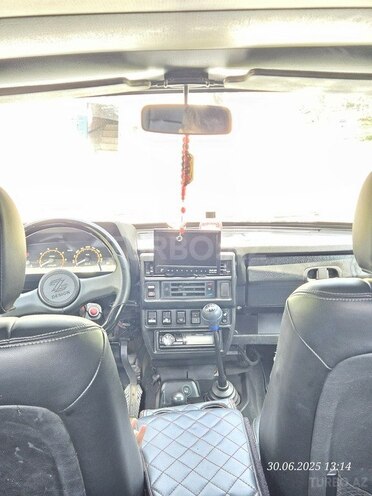 LADA (VAZ) Niva 2017, 70,000 km - 1.7 l - Astara