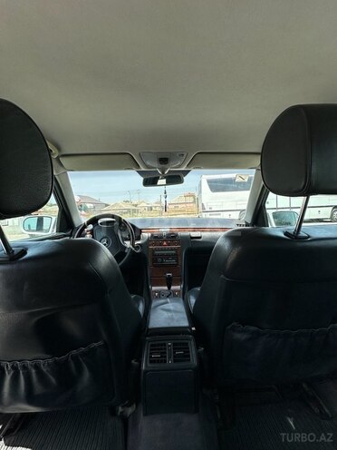 Mercedes E 430 1999, 300,000 km - 4.3 l - Bakı