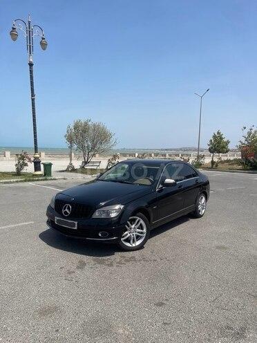 Mercedes C 300 2007, 320,000 km - 3.0 l - Bakı