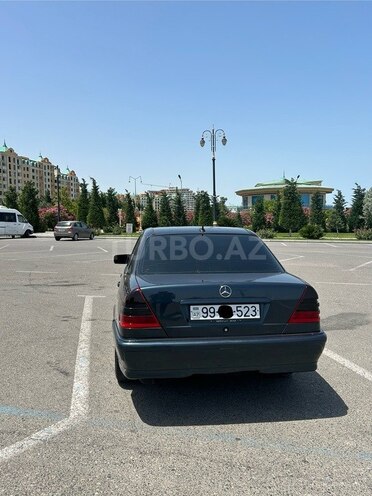 Mercedes C 220 d 1998, 334,528 km - 2.2 l - Sumqayıt