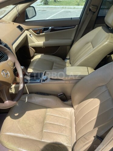 Mercedes C 300 2007, 320,000 km - 3.0 l - Bakı