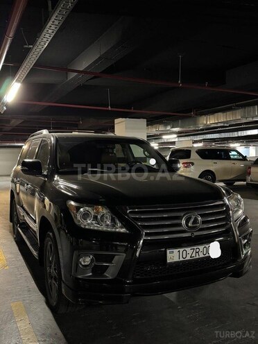 Lexus LX 570-1