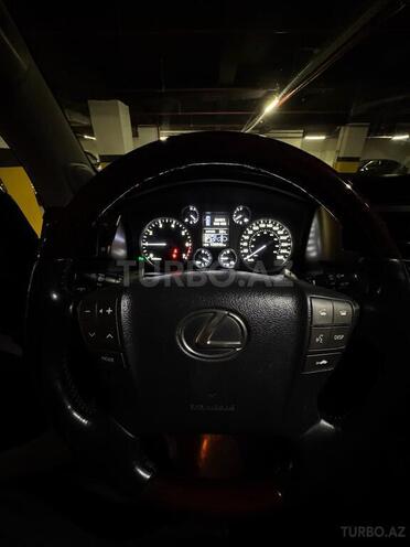 Lexus LX 570-9