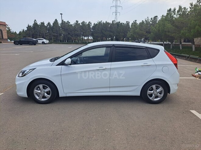 Hyundai Accent 2014, 258,000 km - 1.6 л - Bakı