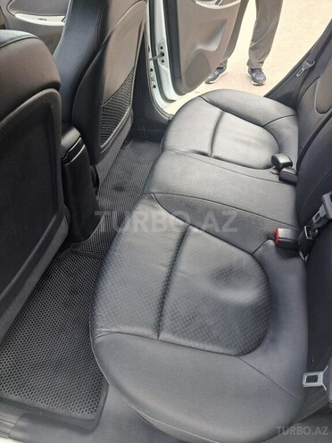 Hyundai Accent 2014, 258,000 km - 1.6 л - Bakı