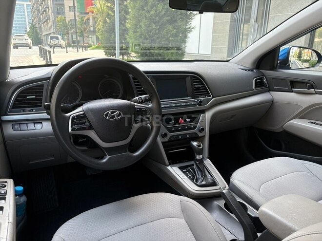 Hyundai Elantra 2016, 92,296 km - 2.0 l - Bakı