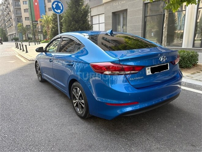 Hyundai Elantra 2016, 92,296 km - 2.0 l - Bakı