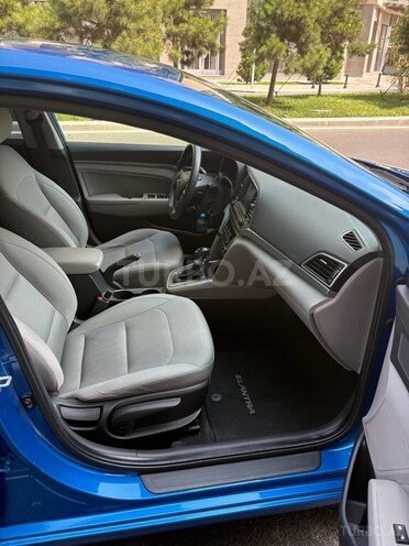 Hyundai Elantra 2016, 92,296 km - 2.0 l - Bakı