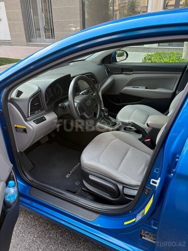 Hyundai Elantra 2016, 92,296 km - 2.0 l - Bakı