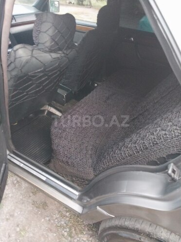 Mercedes E 300 d 1992, 460,000 km - 3.0 l - Astara