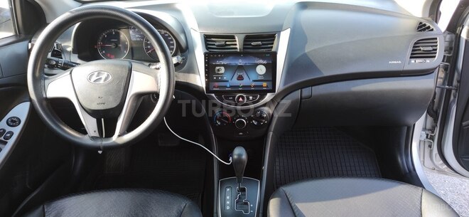 Hyundai Accent 2014, 263,300 km - 1.6 l - Bakı
