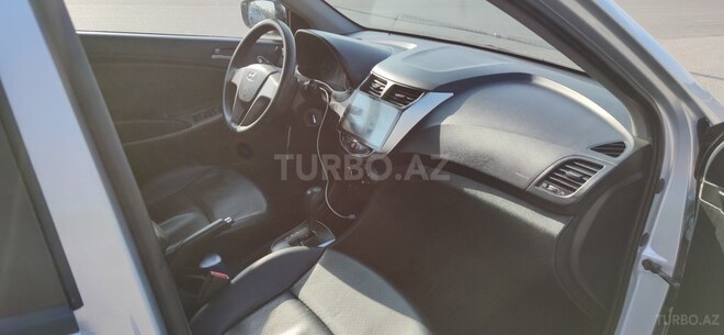 Hyundai Accent 2014, 263,300 km - 1.6 l - Bakı