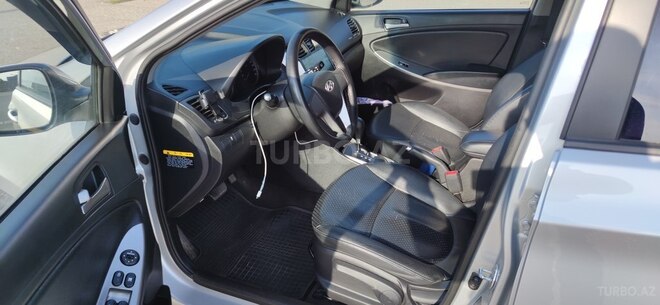 Hyundai Accent 2014, 263,300 km - 1.6 l - Bakı