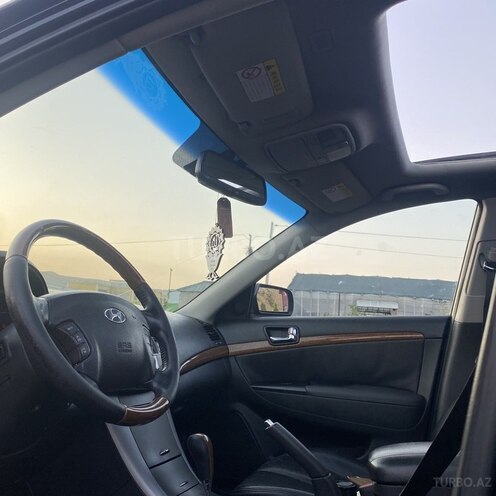 Hyundai Sonata 2009, 287,000 km - 2.0 l - Bakı