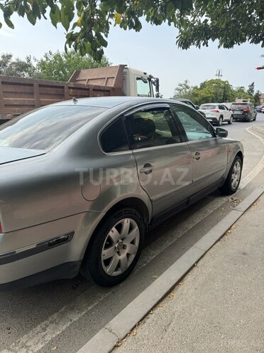 Volkswagen Passat 2002, 200,000 km - 1.8 l - Bakı