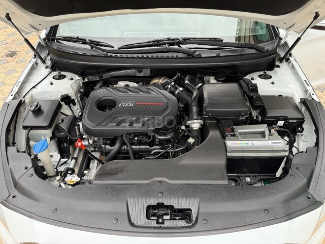Hyundai Sonata-19