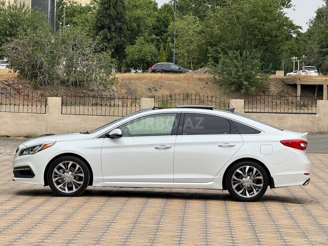 Hyundai Sonata-6