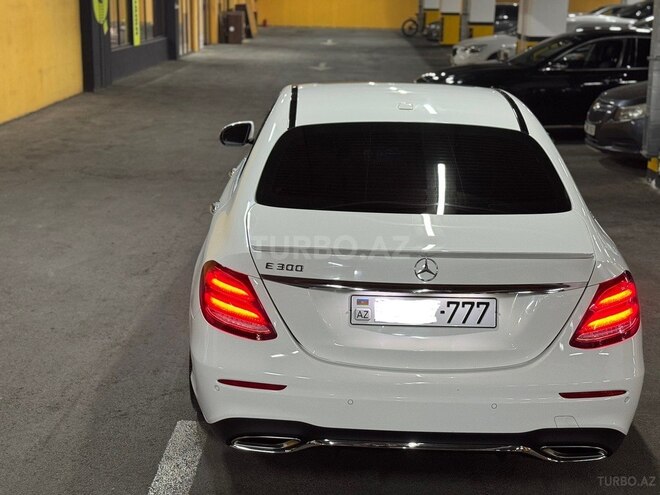 Mercedes E 300 2016, 170,000 km - 2.0 l - Gəncə