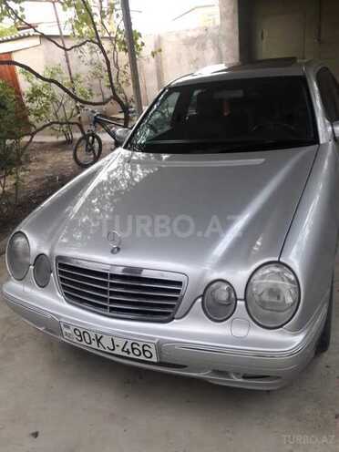 Mercedes E 240 2000, 306,000 km - 2.6 l - Bakı